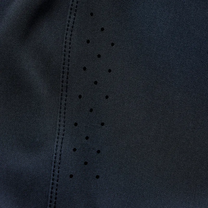 Stage Short Shell Mono Black