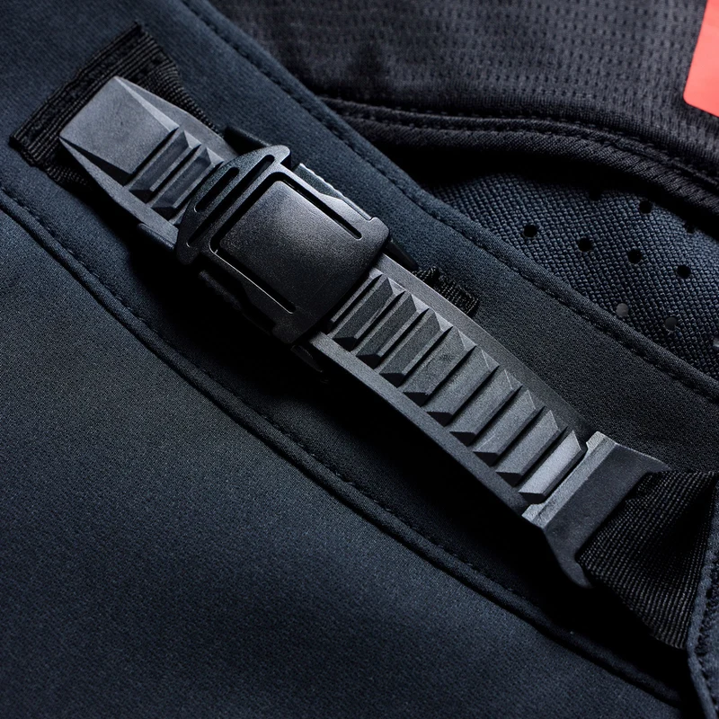 Stage Short Shell Mono Black