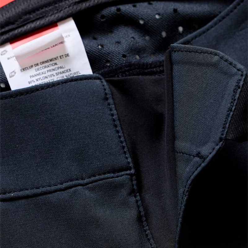 Stage Short Shell Mono Black
