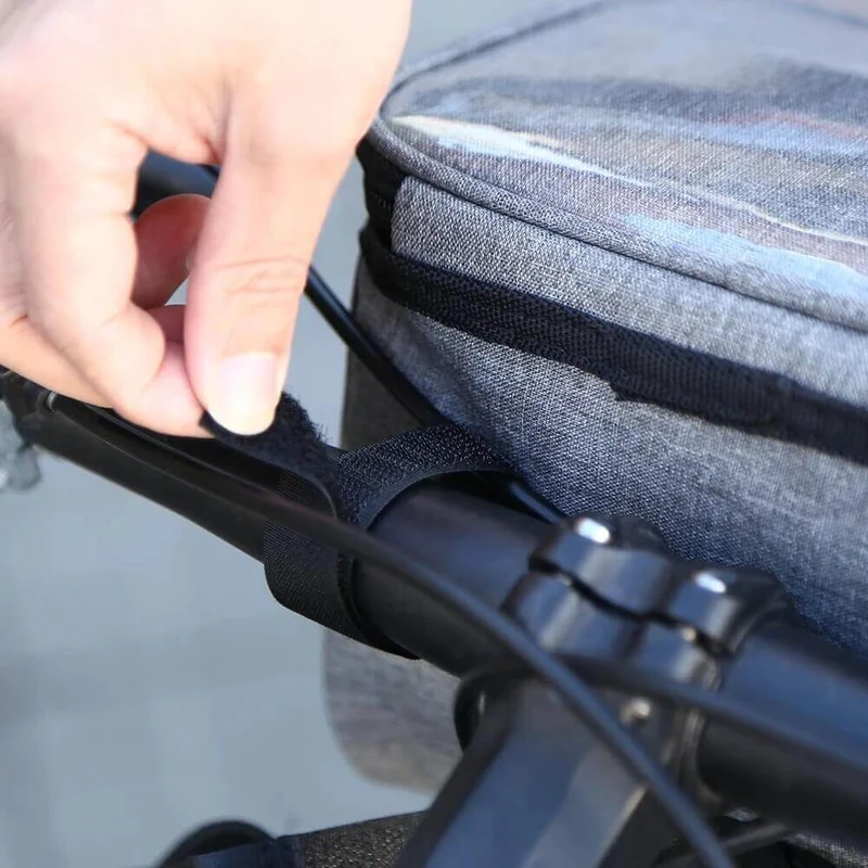 ProofTouchPouch™ | Sacoche guidon vélo avec écran tactile et design étanche