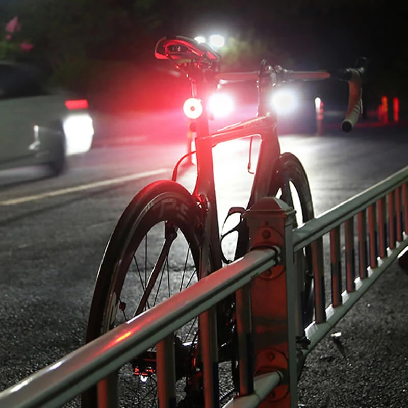 BikeBrakeLight™ | Feu arriere velo multi-modes et USB rechargeable