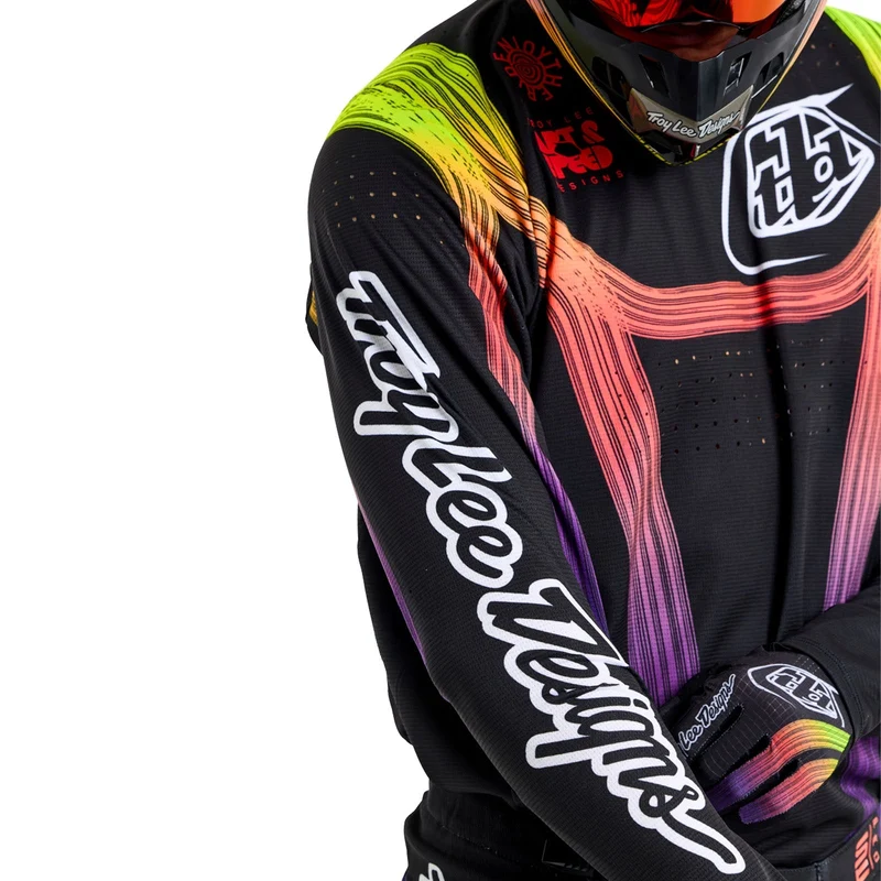 SE Pro Jersey Stripes Black / Multi