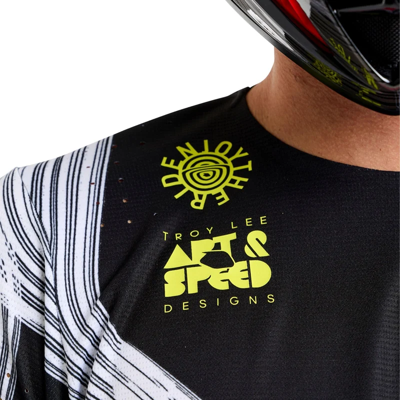 SE Pro Jersey Stripes Infra Red / Black