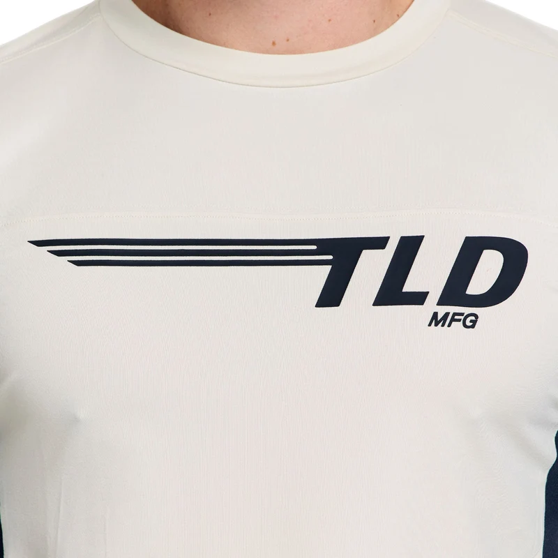 Ruckus Ride 3/4 Tee Wings Pumice