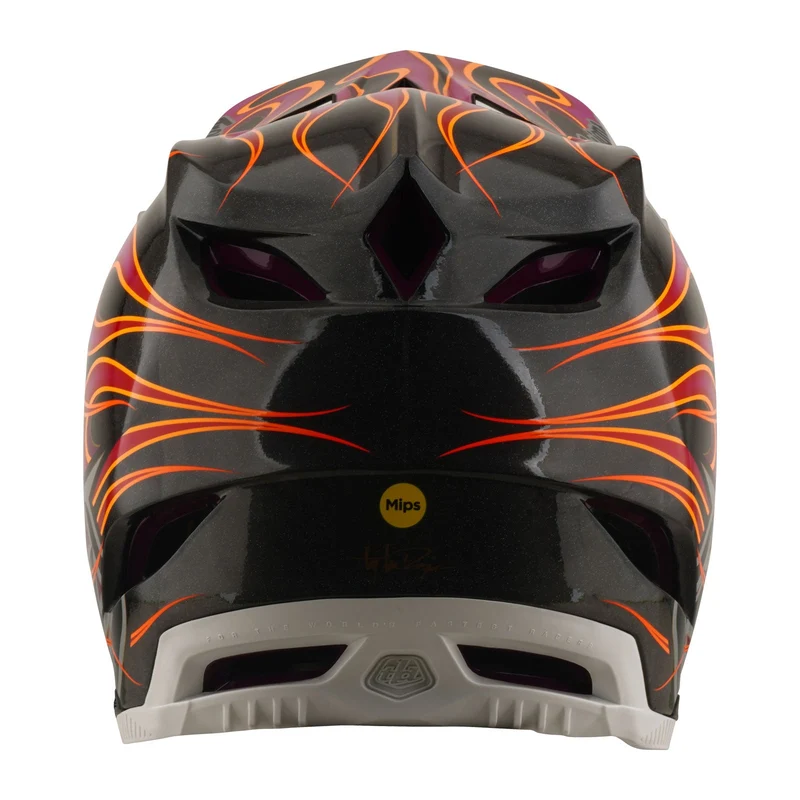 D4 Carbon Helmet Torched Carbon / Magenta