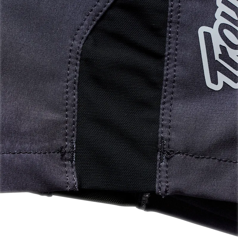 Skyline Pro Short Shell Mono Carbon