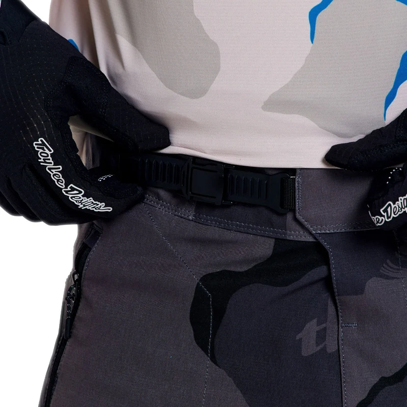 Skyline Pro Short X Bn3th Liner Flow Camo Carbon