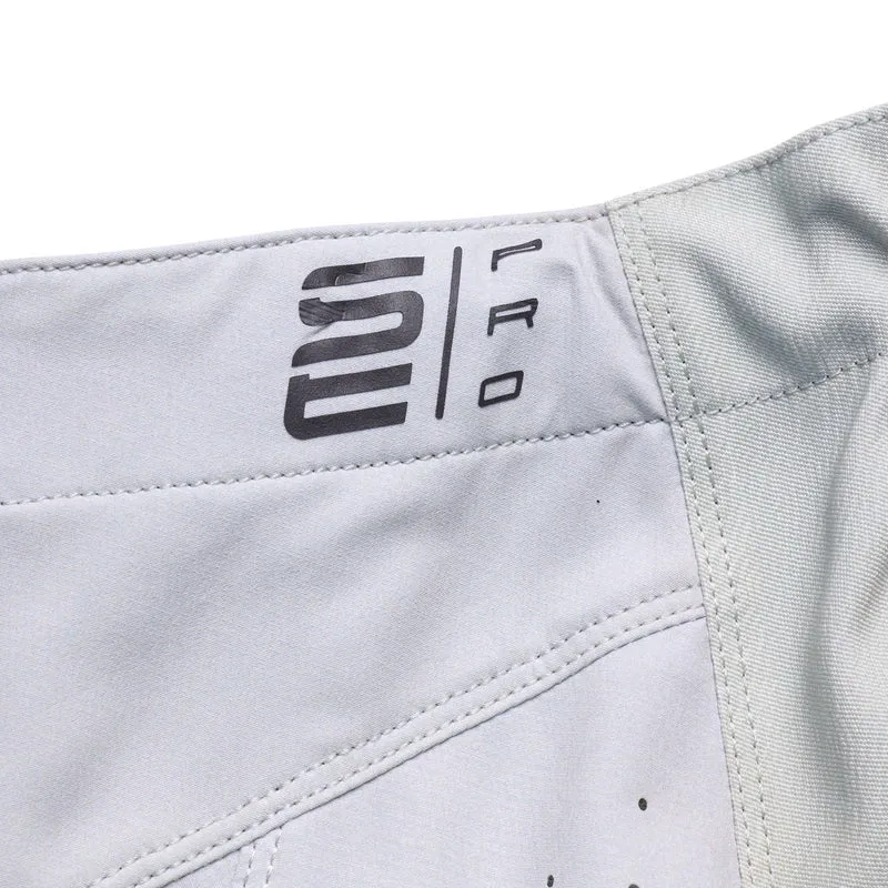 SE Pro Pant Solo Chalk