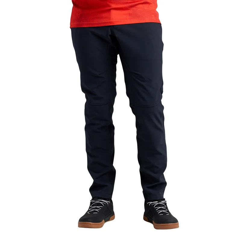 Skyline Chill Pant Mono Black