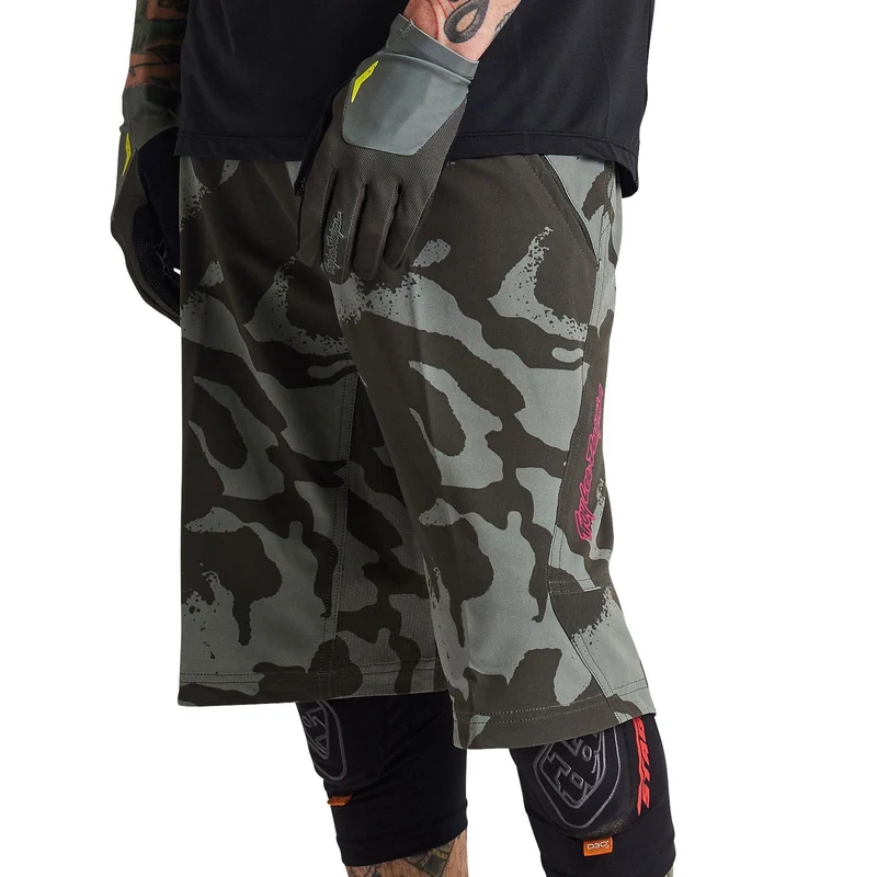 Skyline Short W/liner Shadow Camo Olive