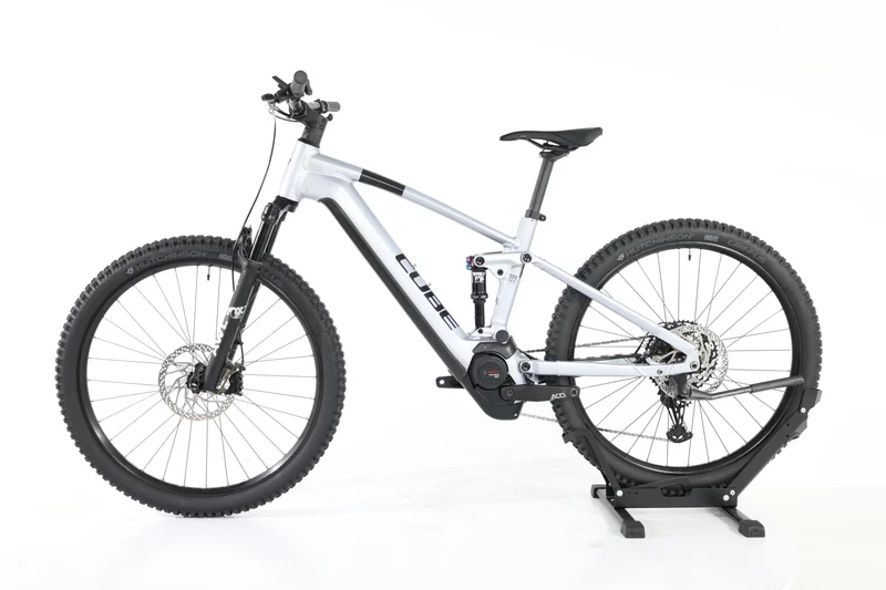 CUBE Stereo Hybrid 120 Race 750 2023 T.L
