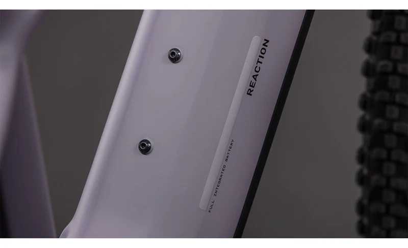 REACTION HYBRID PERFORMANCE 600