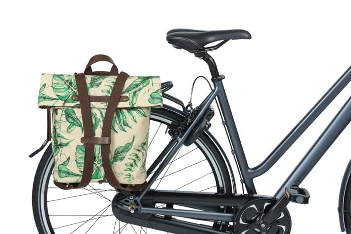 Basil Ever-Green - bicycle daypack - 14-19 liter - sandshell beige