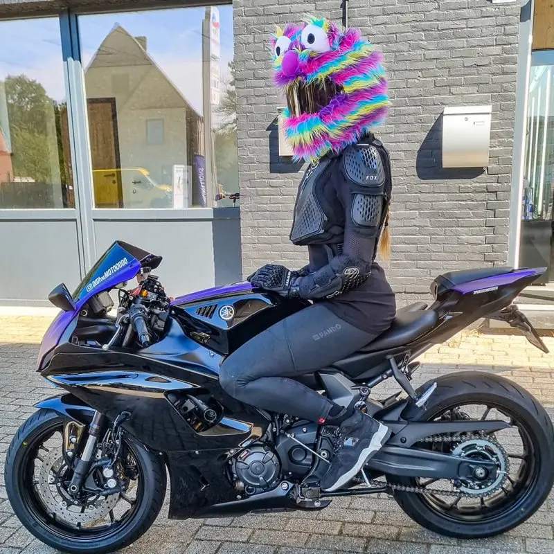 Couvre Casque Moto - Peluche Multicolor
