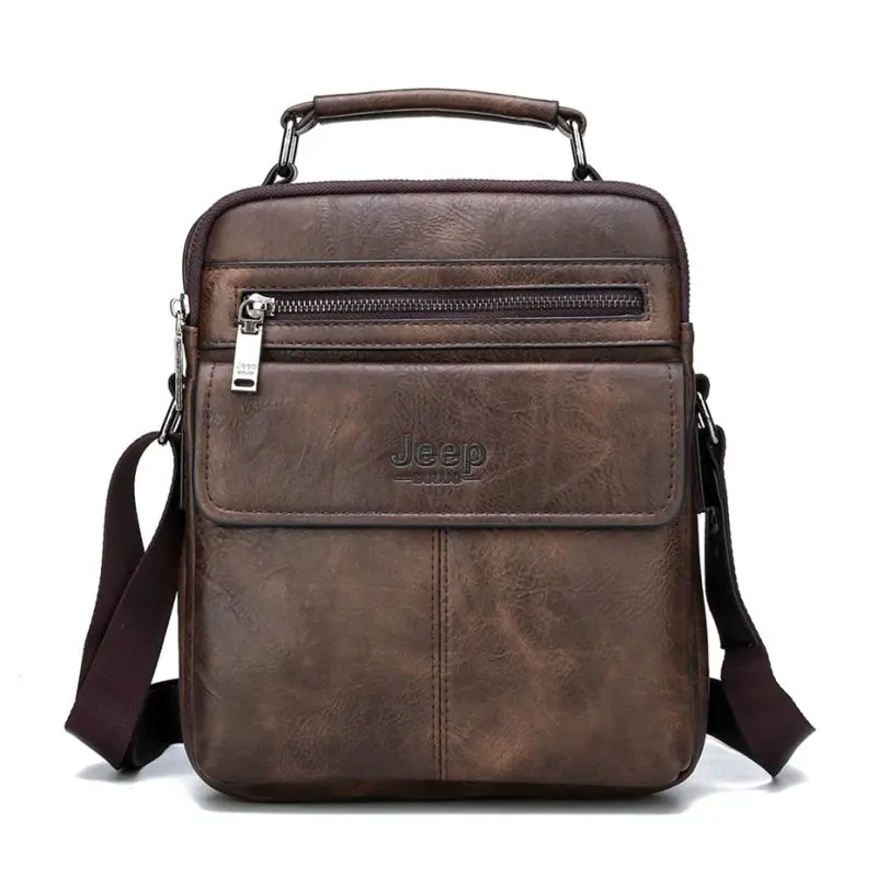 Sacoche en cuir a bandoulière pour homme.
