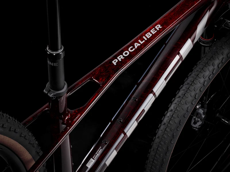 VTT PROCALIBER 9.7 3e gén. - Carbon Red Smoke - TREK