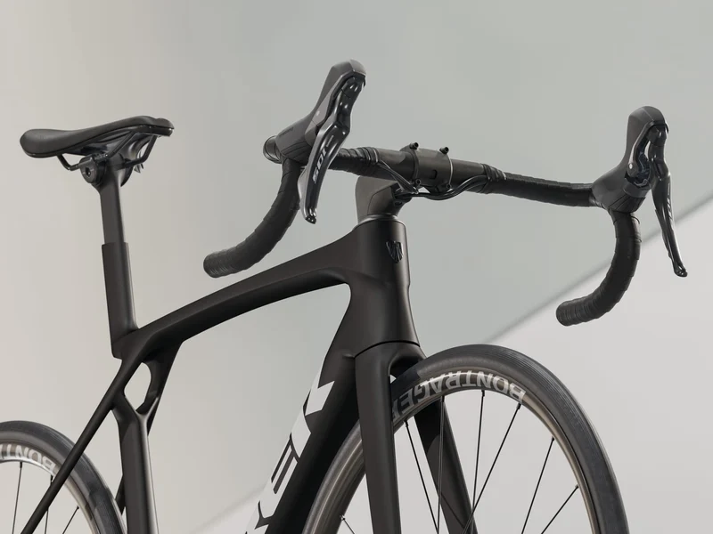 MADONE SL5 8 GEN - Matte Deep Smoke - TREK