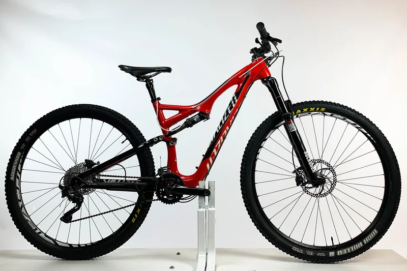 SPECIALIZED Stumpjumper FSR Expert Carbon