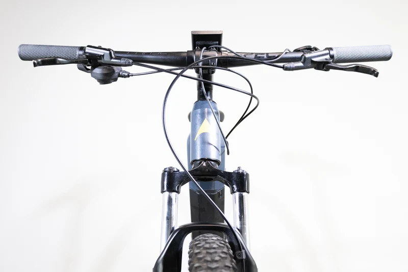 LEVIT Muan MX Overstep 630Wh Black L (1332)