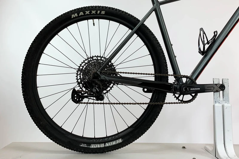 SCOTT scale 970