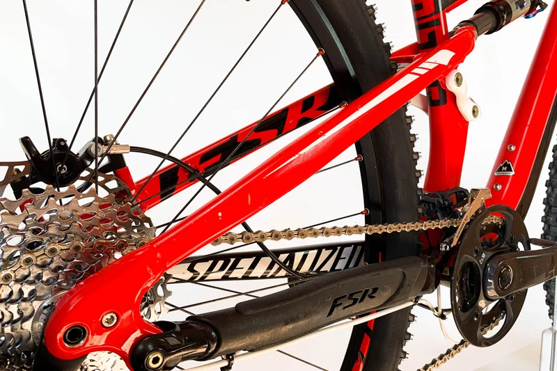 SPECIALIZED Camber Comp Carbon 29