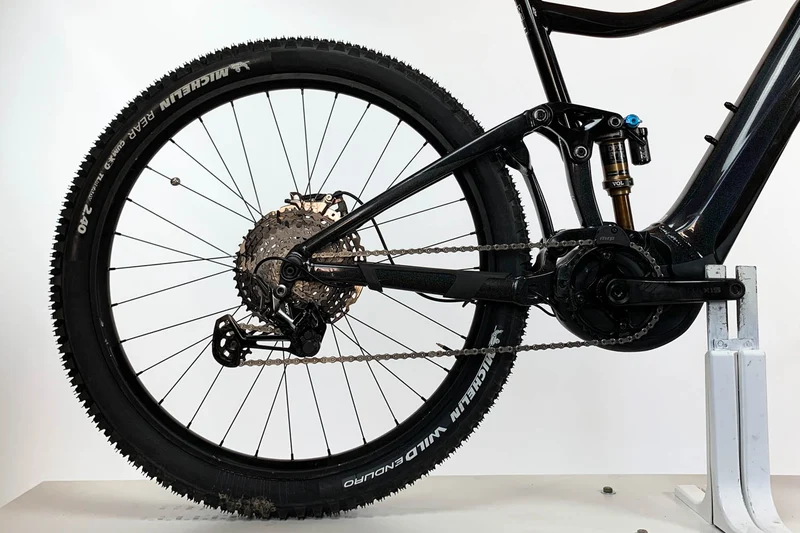 Giant Trance E+ 0