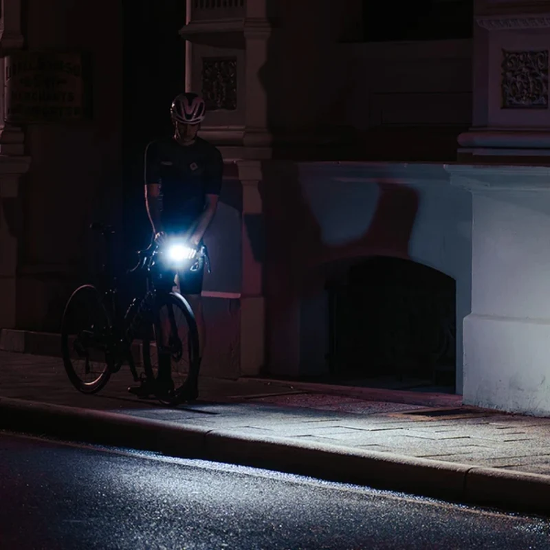 Lampe avant vélo Ravemen FR 500 pour support Garmin / Wahoo
