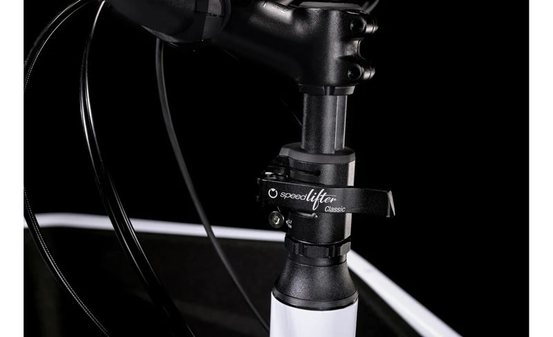 Vélo Cargo électrique - CUBE HYBRID 500 BLANC