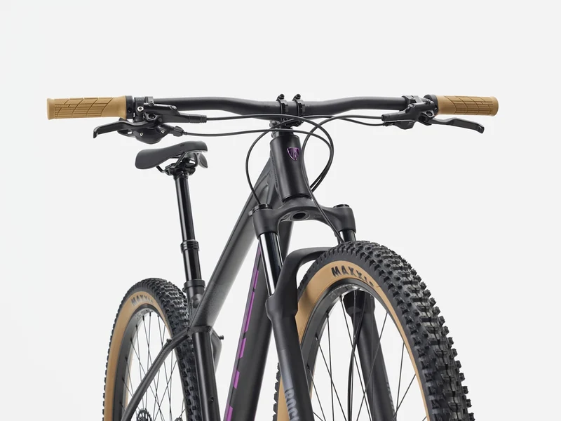 VTT Marlin 7 3e gén. - Matte Dark Web/Clear Gloss - TREK