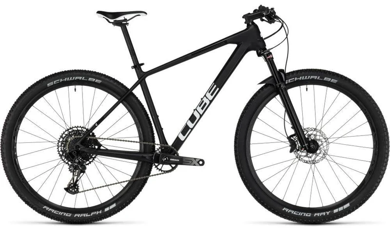 VTT - REACTION ONE - BLACK - CUBE