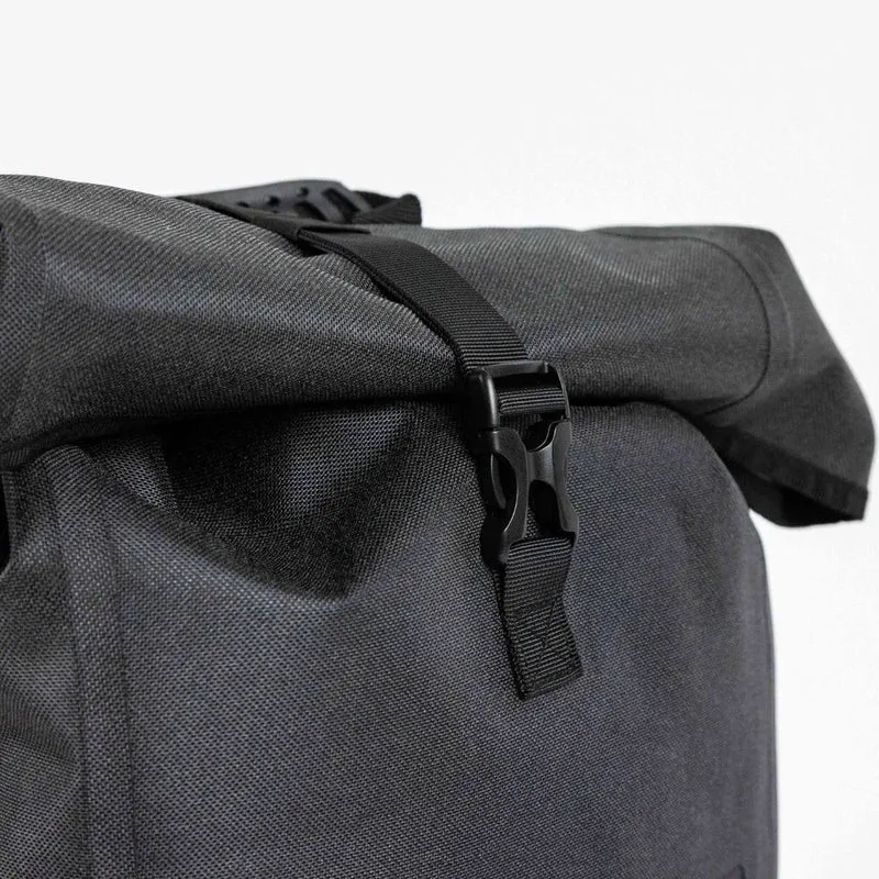 Sac à dos vélo réfléchissant convertible en sacoche Badawin Nyx 28 L