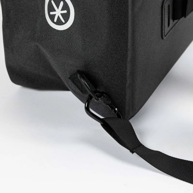 Sac à dos vélo réfléchissant convertible en sacoche Badawin Nyx 28 L