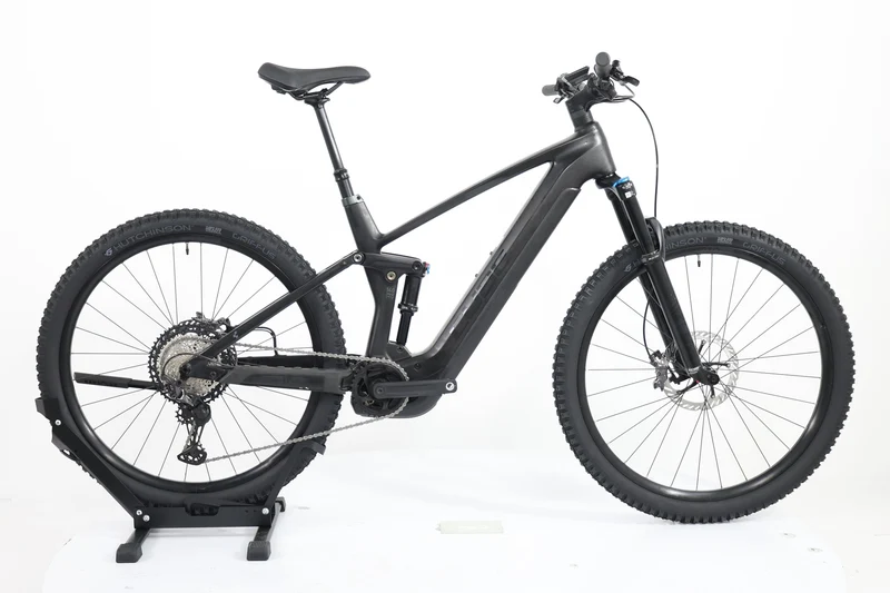 CUBE Stereo Hybrid 140 HPC SLX 750 2023 T.L
