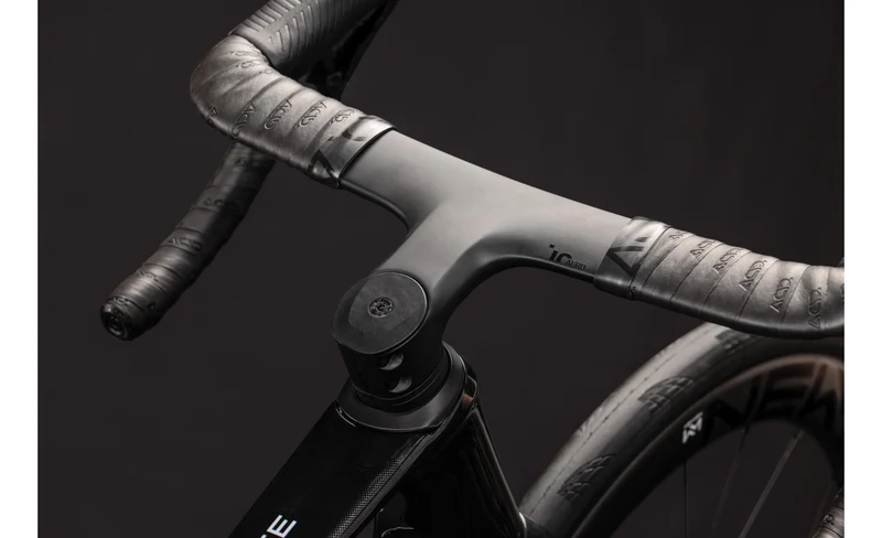 CUBE Agree C:62 - SLT AXS - Blackpearl´n´switchwhite