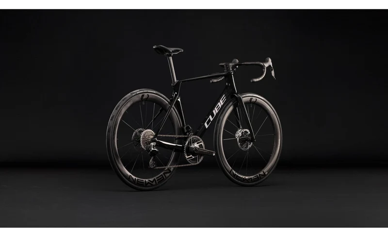 CUBE Agree C:62 - SLT AXS - Blackpearl´n´switchwhite