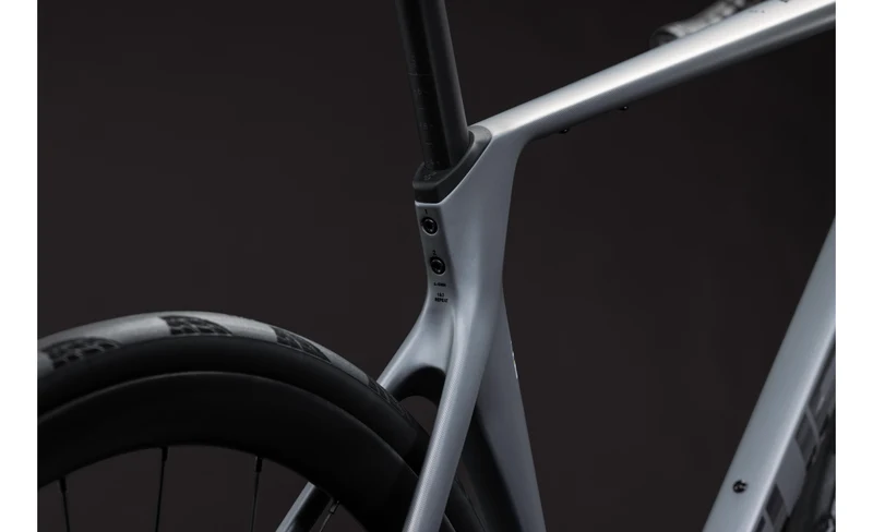 CUBE Agree C:62 - SLX - Slategrey´n´chrome