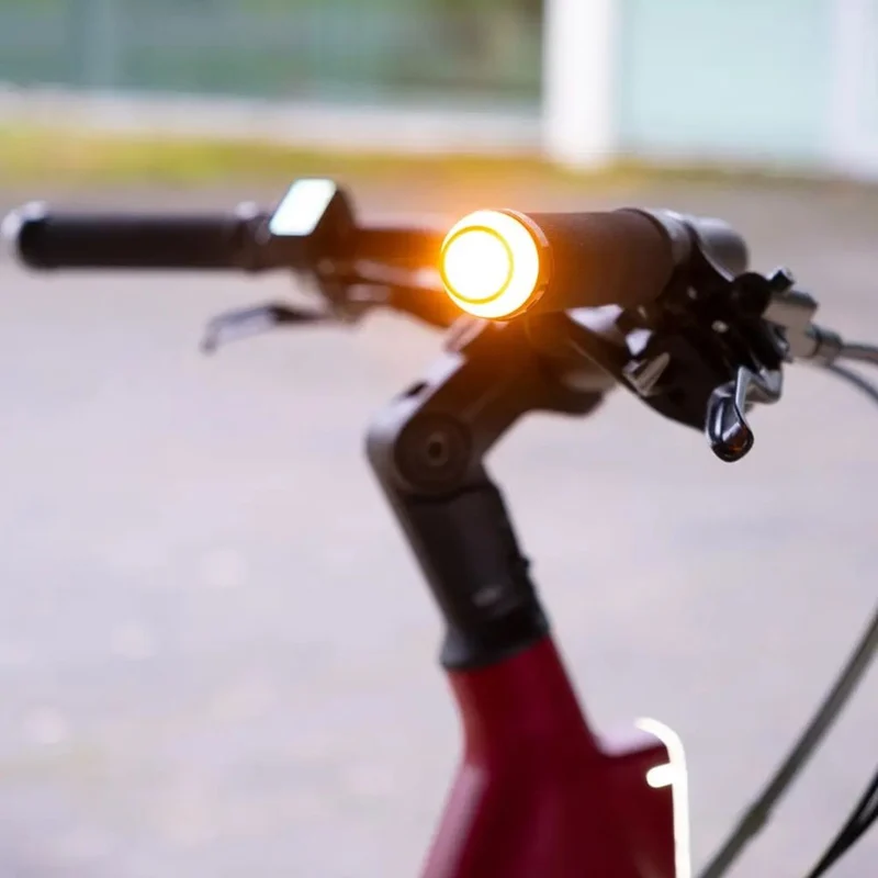 Vélo électrique avec clignotants intégrés Ellipse E2ST Chaîne Fourche Rigide