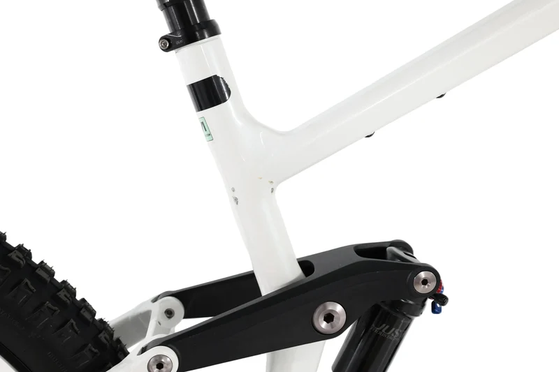 MOUSTACHE Trail 8 2020 T.L