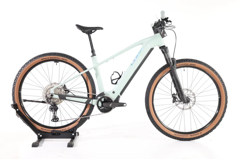 CUBE Reaction Hybrid Race 800 2025 T.L