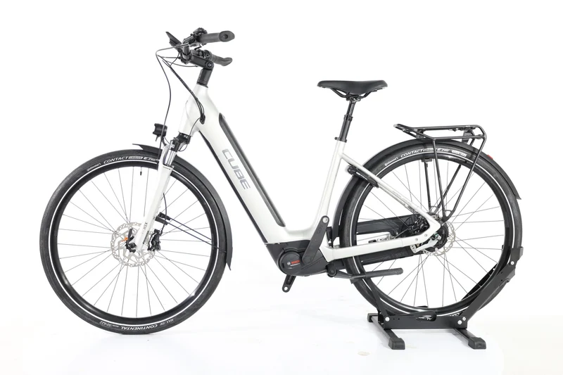 CUBE Supreme Hybrid RT Comfort EXC 625 2025 T.S
