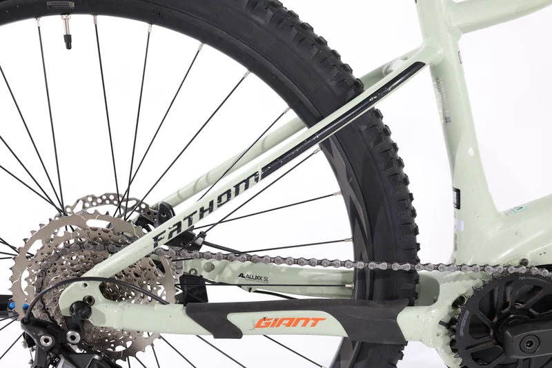 GIANT Fathom E+ 2 29 2022 T.S
