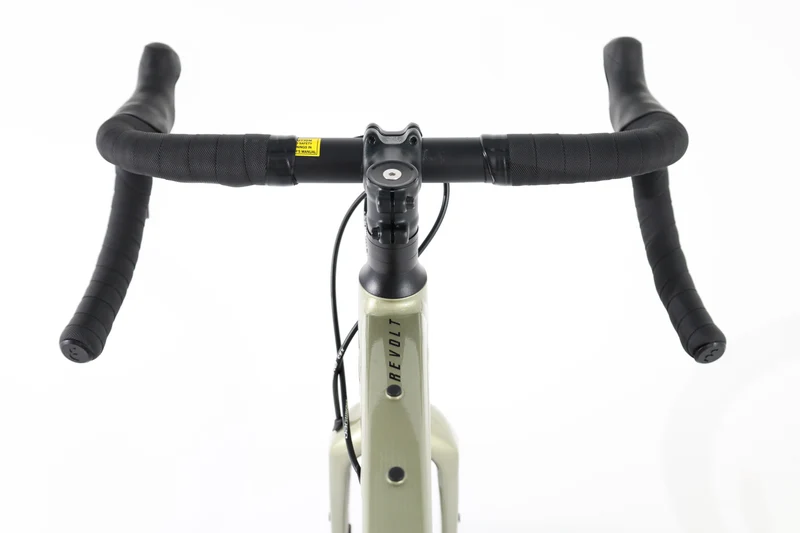 GIANT Revolt 2 2024 T.S