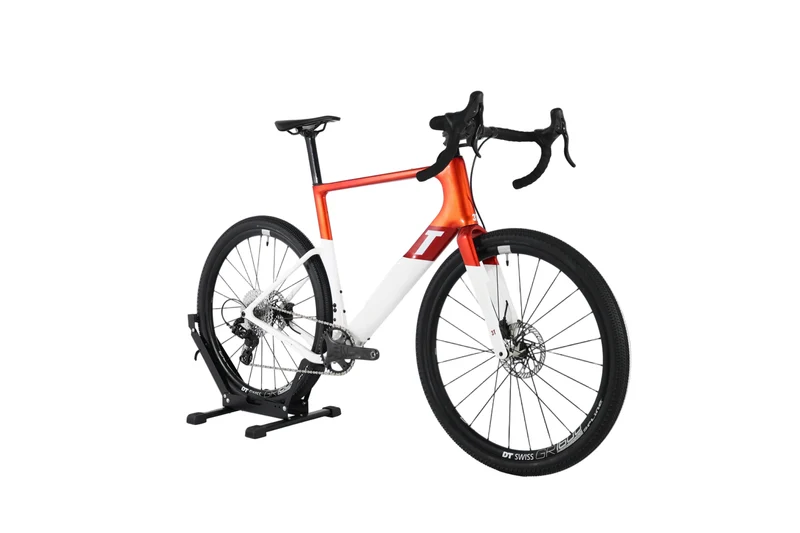 3T Exploro Race Max Ekar 13 2022 T.58