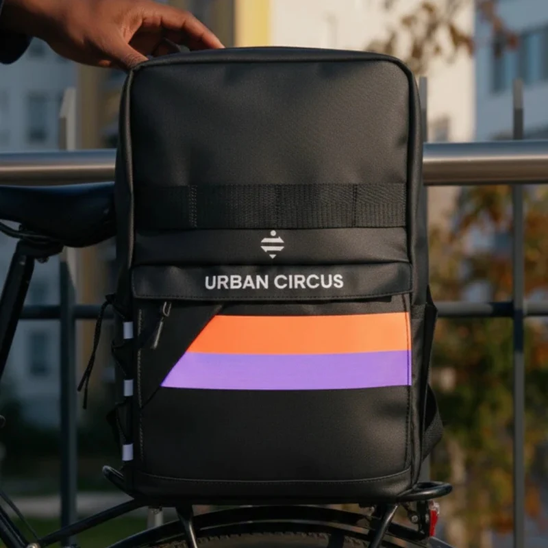 Sac à dos convertible en sacoche vélo Escaper Urban Circus imperméable 18L