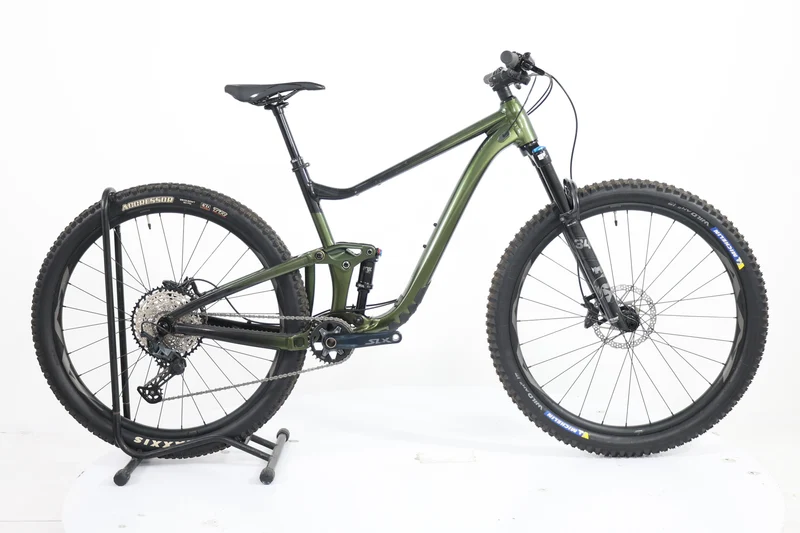 GIANT Trance 29 1 2022 T.M