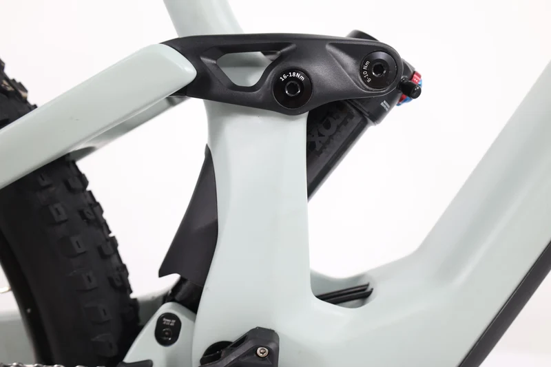 LAPIERRE Zesty CF 6.9 2025 T.L