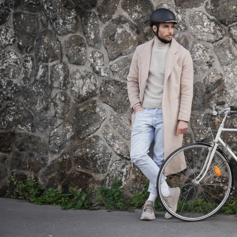 Casque vélo à visière avec Clignotants et Frein Stop Life Overade