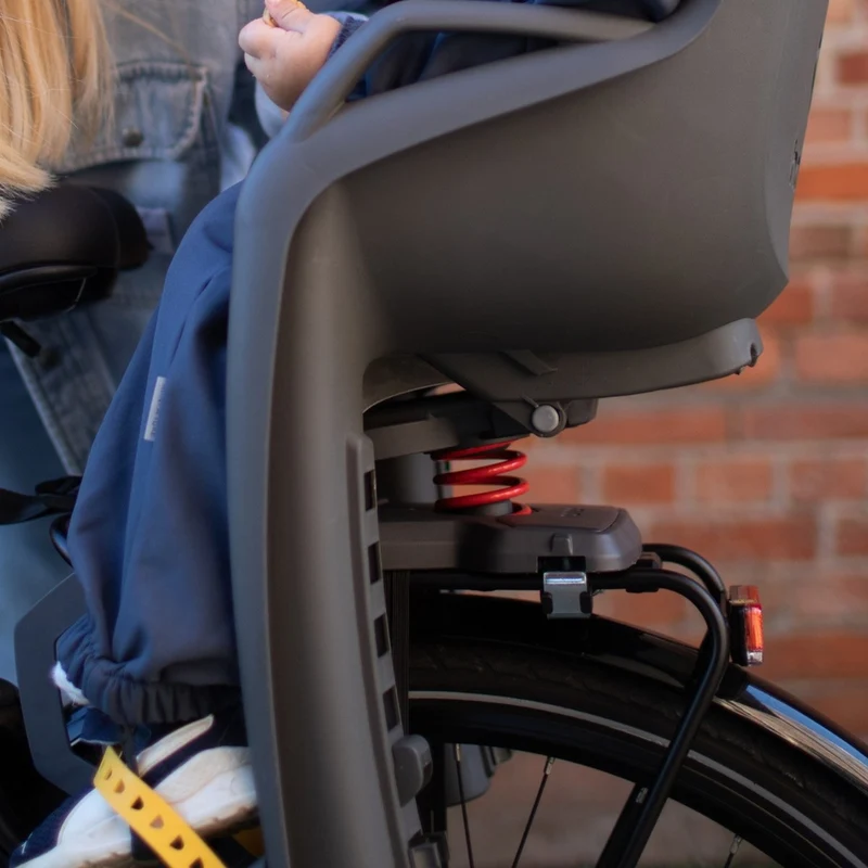 Siège vélo enfant évolutif à suspension Hamax Amiga pour porte-bagages