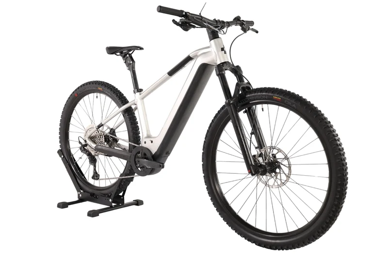 CUBE Reaction Hybrid SLX 750 2023 T.M