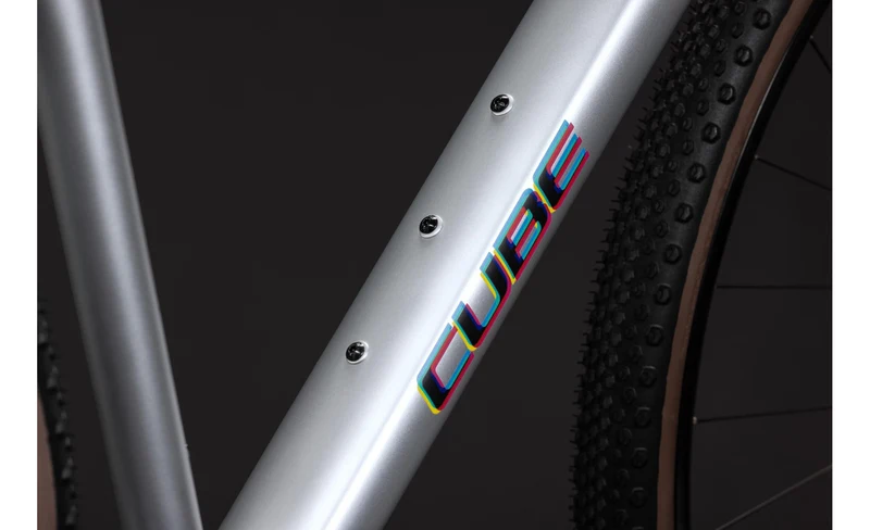 Nuroad SLX 2027 - Spaceship'n'Cmyk - CUBE